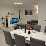 Apartman House Under The Maple Tree Vitanje