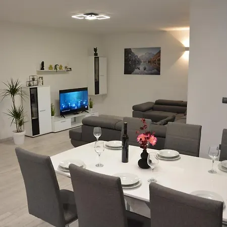 Appartement House Under The Maple Tree Vitanje