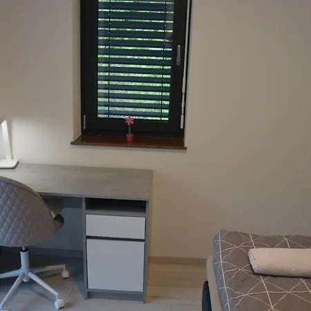 House Under The Maple Tree *