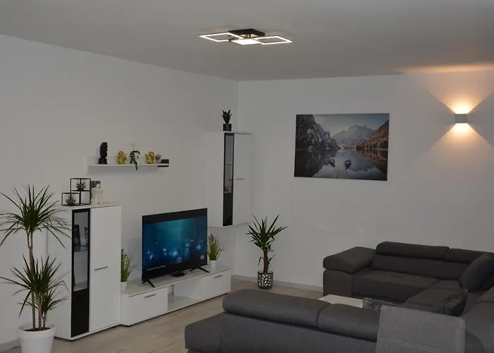 House Under The Maple Tree Vitanje