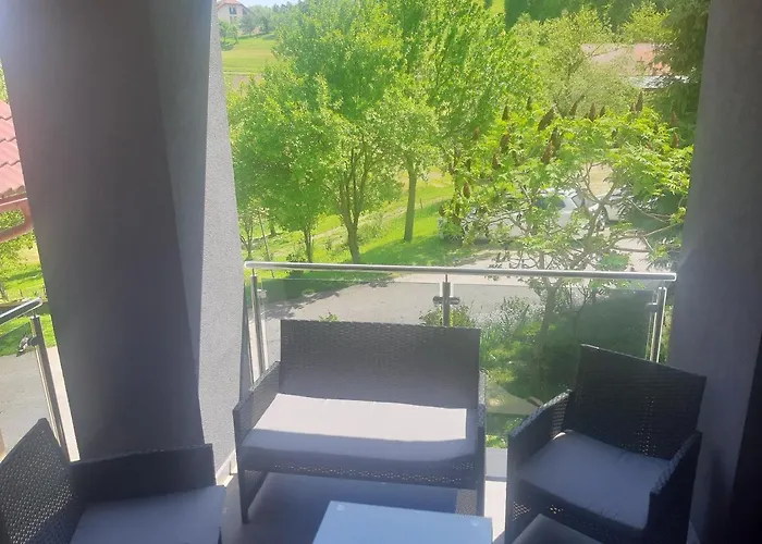 Apartamento House Under The Maple Tree