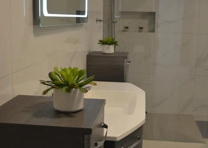 House Under The Maple Tree דירה Vitanje